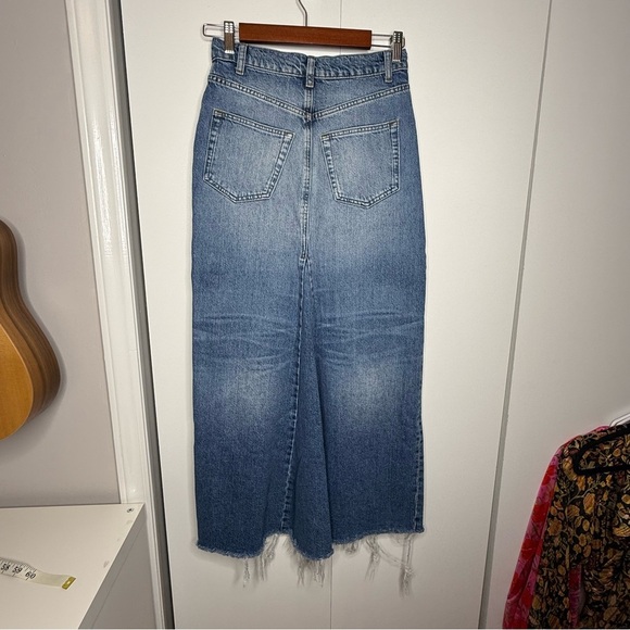 Reformation Tazz Maxi Denim Skirt with Slit - Size 24 - Picture 8 of 13